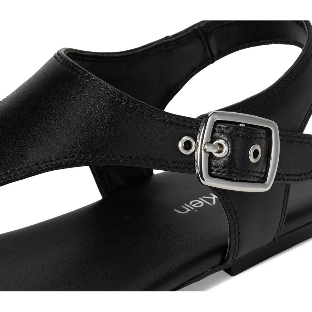 Calvin Klein
Moraca
Women's - Picture 6 of 8